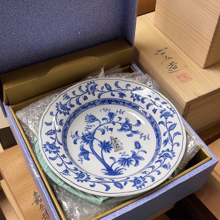 K****瓷片001 一人直播，看品直播间说序号