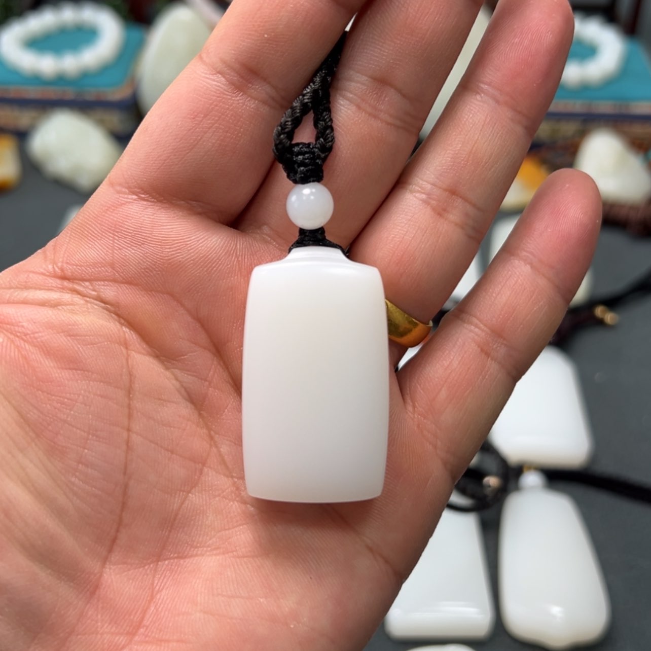 【闪购商品】和田玉颈饰未镶嵌