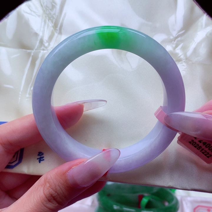 翡翠未镶嵌手镯翡翠