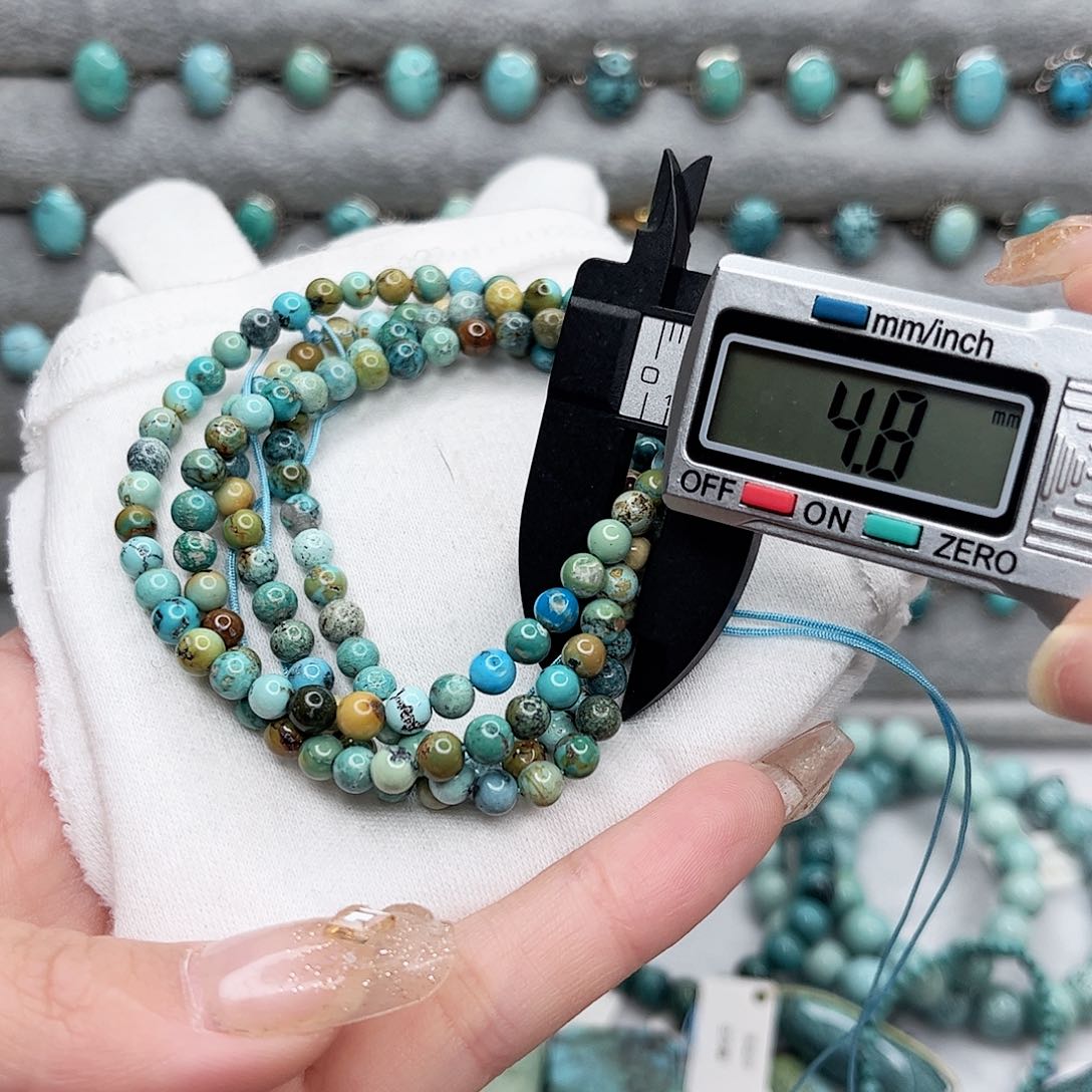 绿松石绿松石未镶嵌