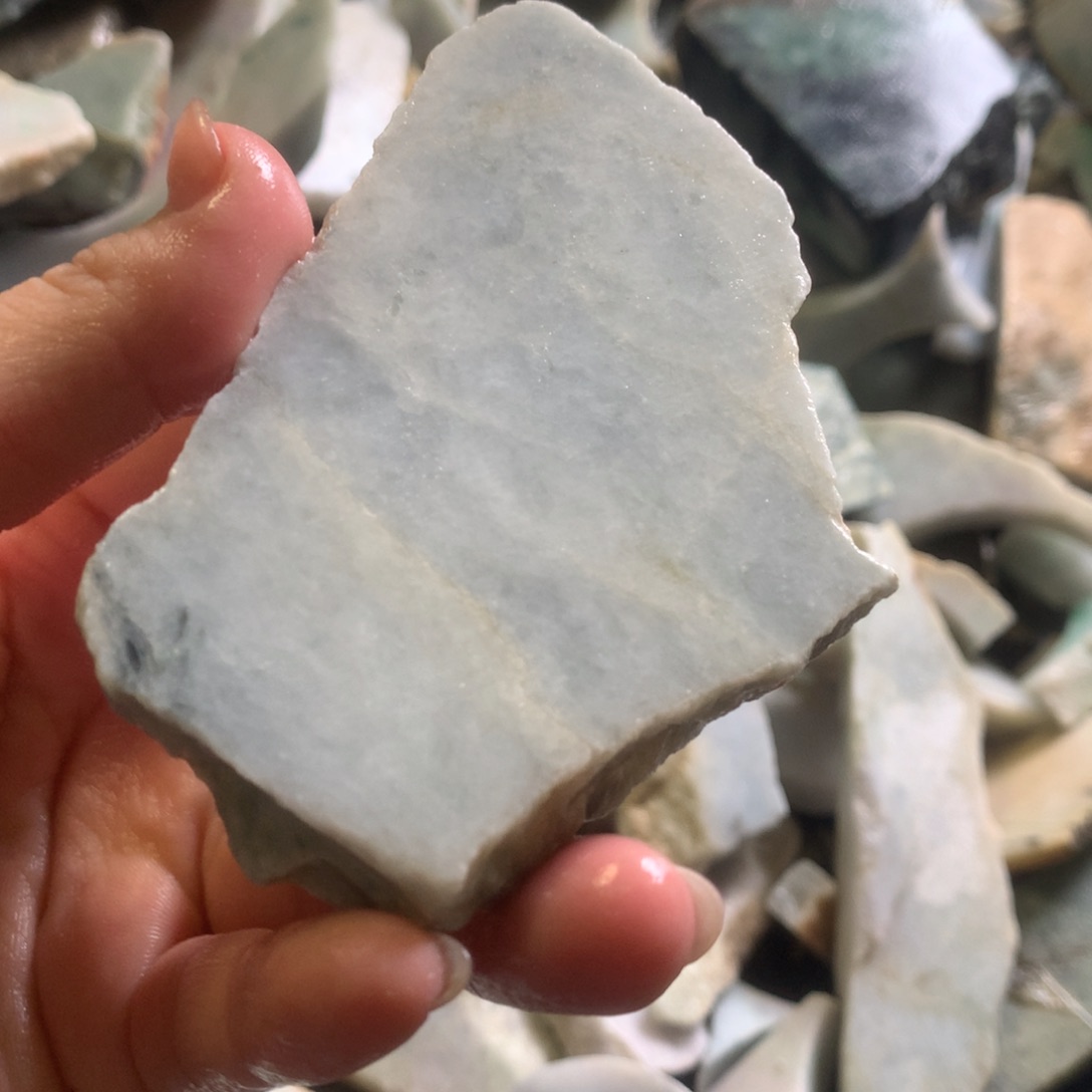 翡翠颈饰未镶嵌缅甸翡翠