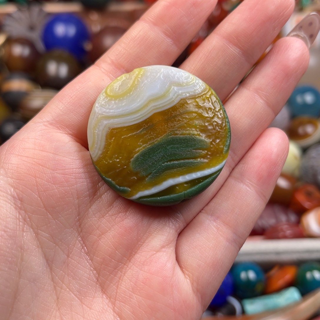 玛瑙/玉髓颈饰未镶嵌