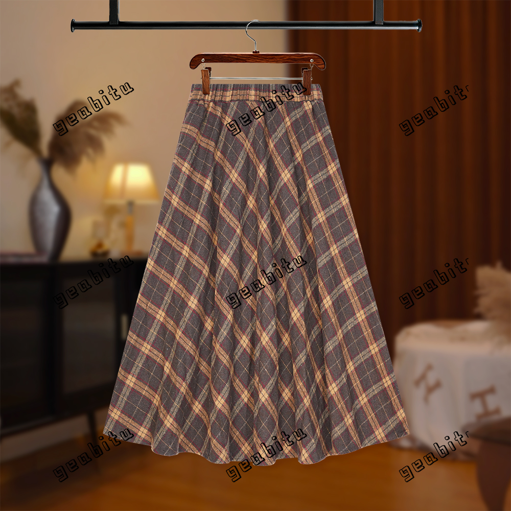 【GG专属】2025新款秋冬百搭复古棕调格纹大摆半身裙显瘦气质D8526