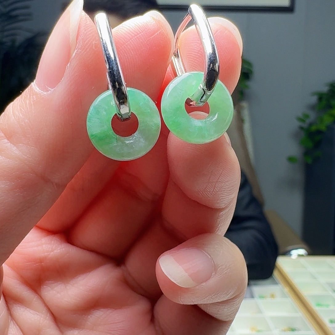 翡翠银S925镶嵌耳饰天然