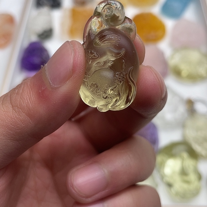 未镶嵌水晶吊坠(不含链)