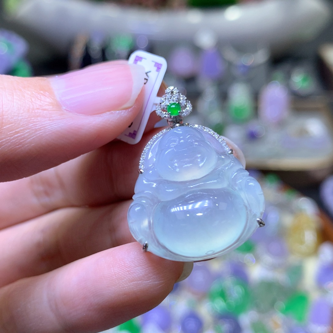 【闪购商品】翡翠颈饰18K金镶嵌翡翠吊坠项链