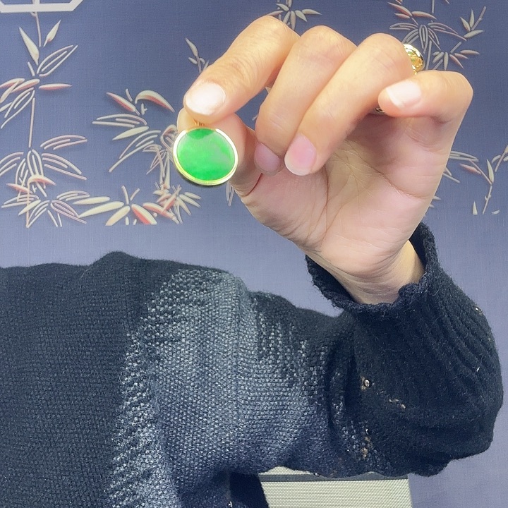 翡翠吊坠(不含链)18K金镶嵌特价