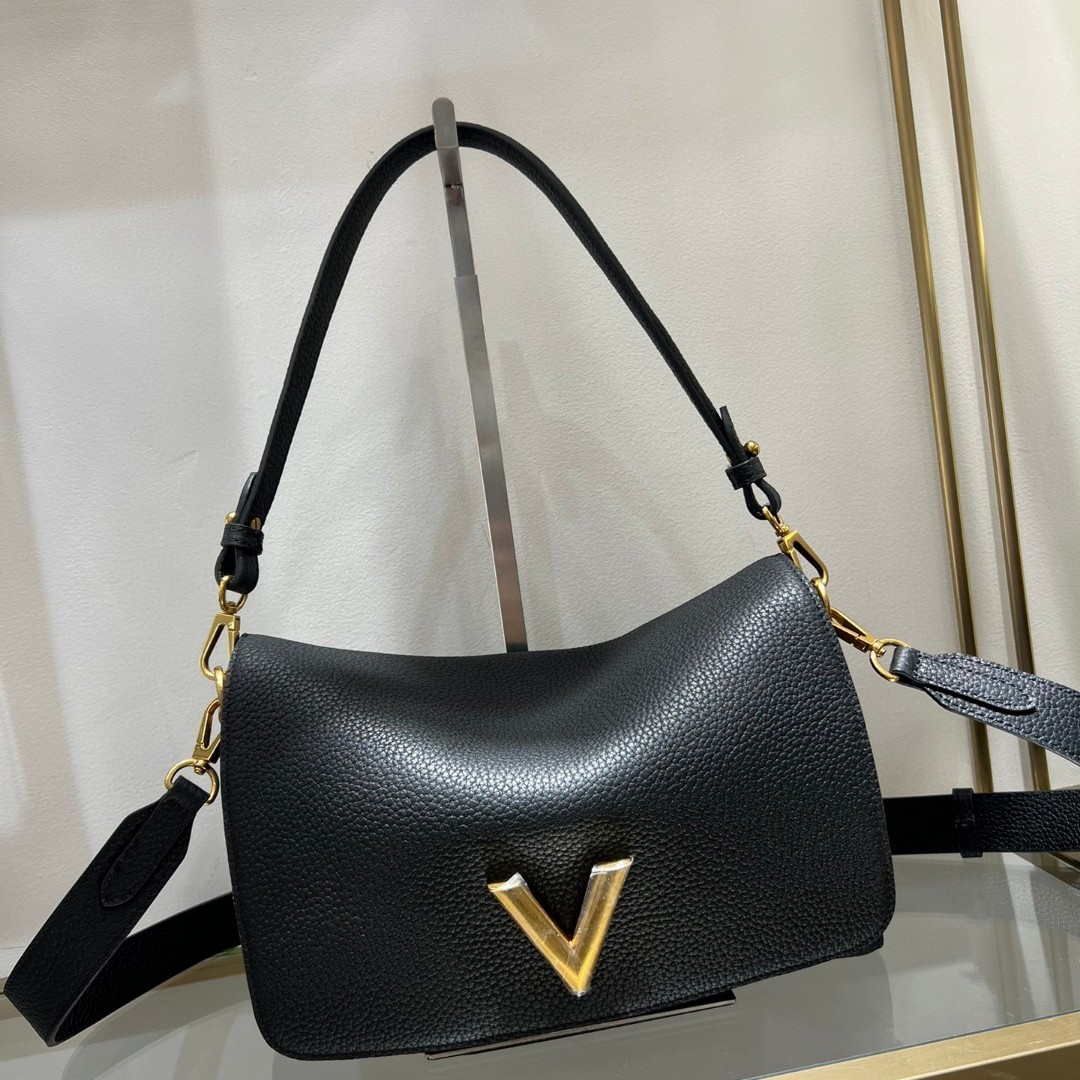 空白版经典款包女V字包定制女包斜挎单肩包牛皮法棍包黑色腋下包