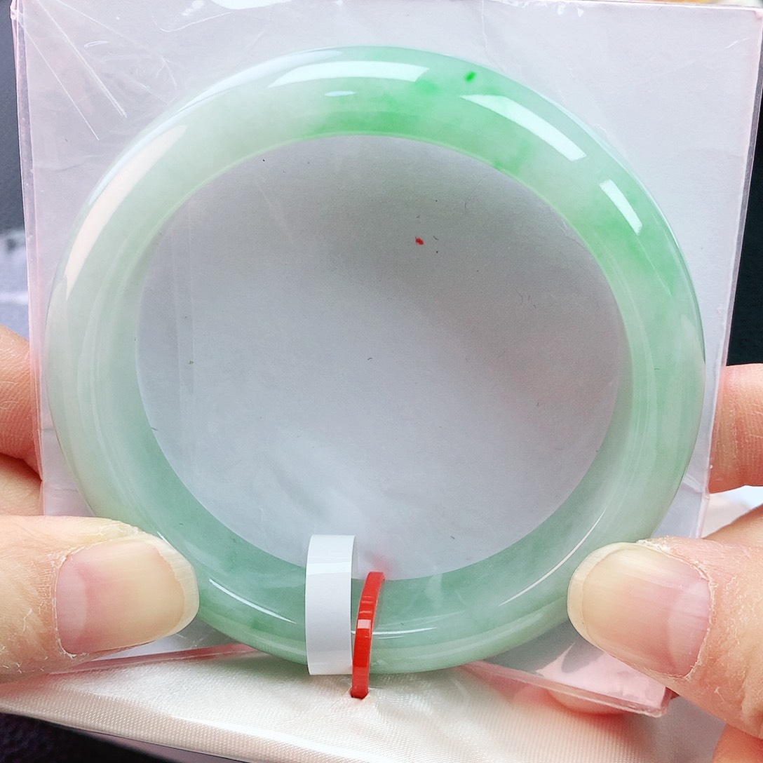 未镶嵌手镯翡翠56+圈