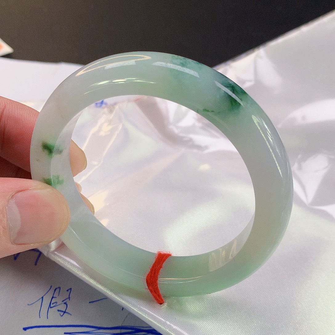 翡翠手镯未镶嵌062缅甸天然翡翠A货