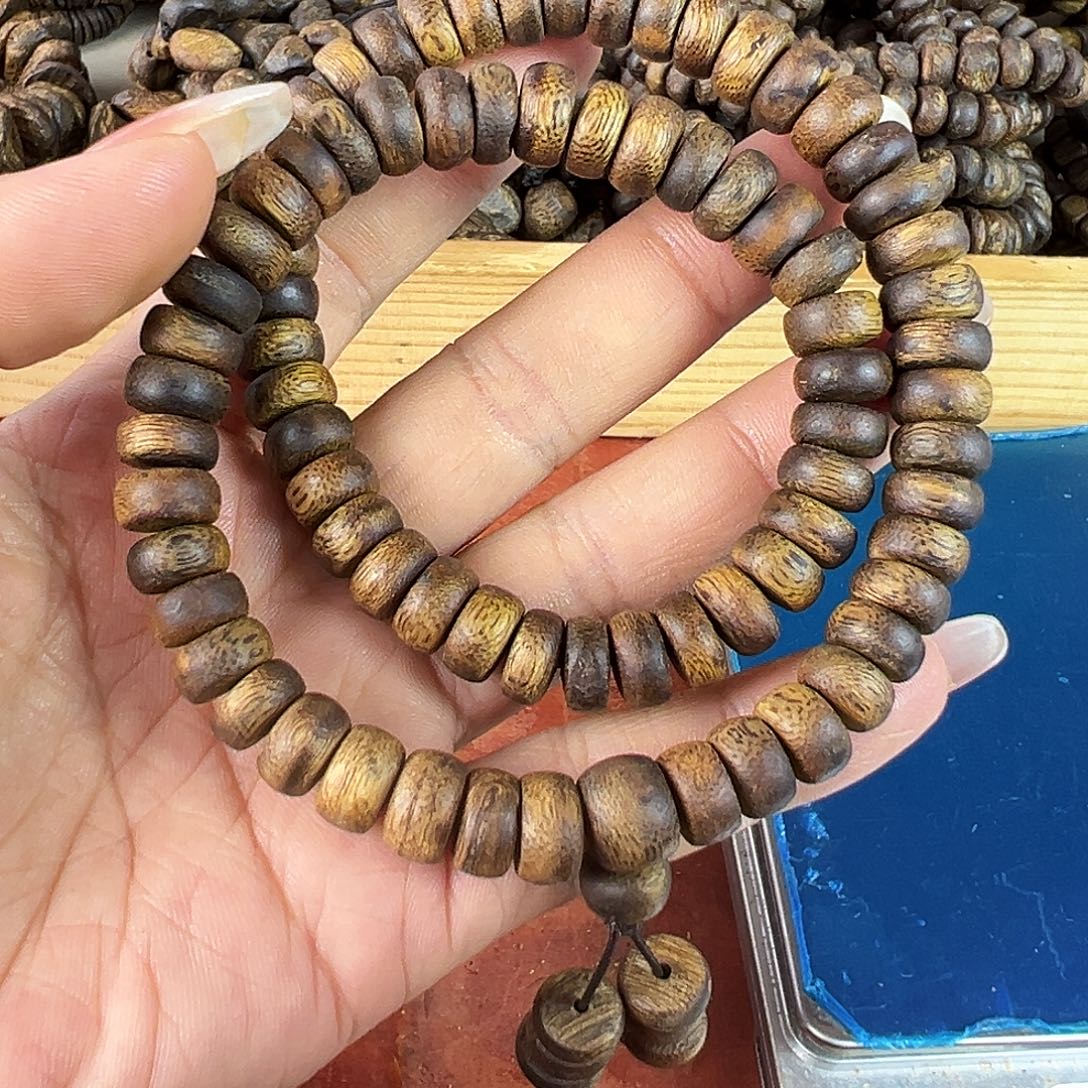 沉香沉香碎屑卡9算盘双圈17g