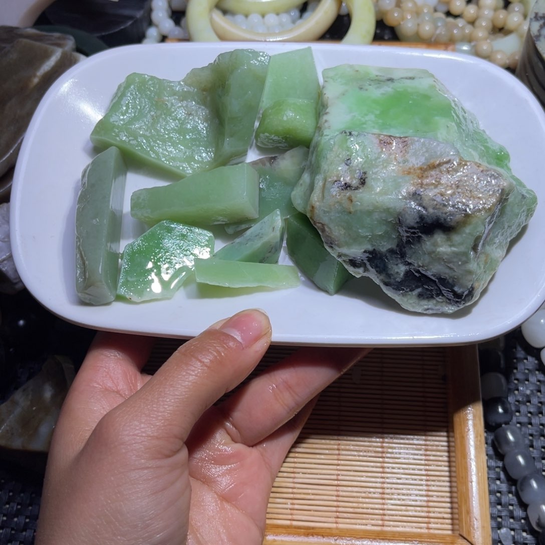 未镶嵌和田玉车挂满****号