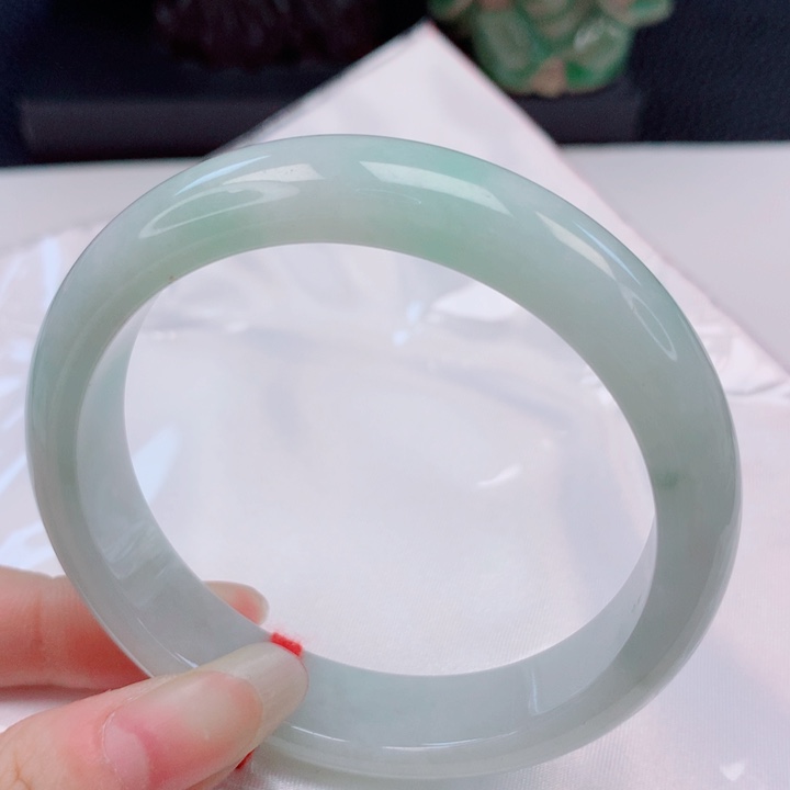 翡翠未镶嵌手镯57圈