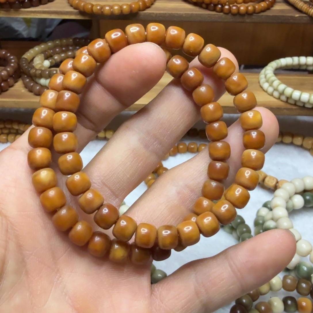 吊坠龙脊菩提老料子