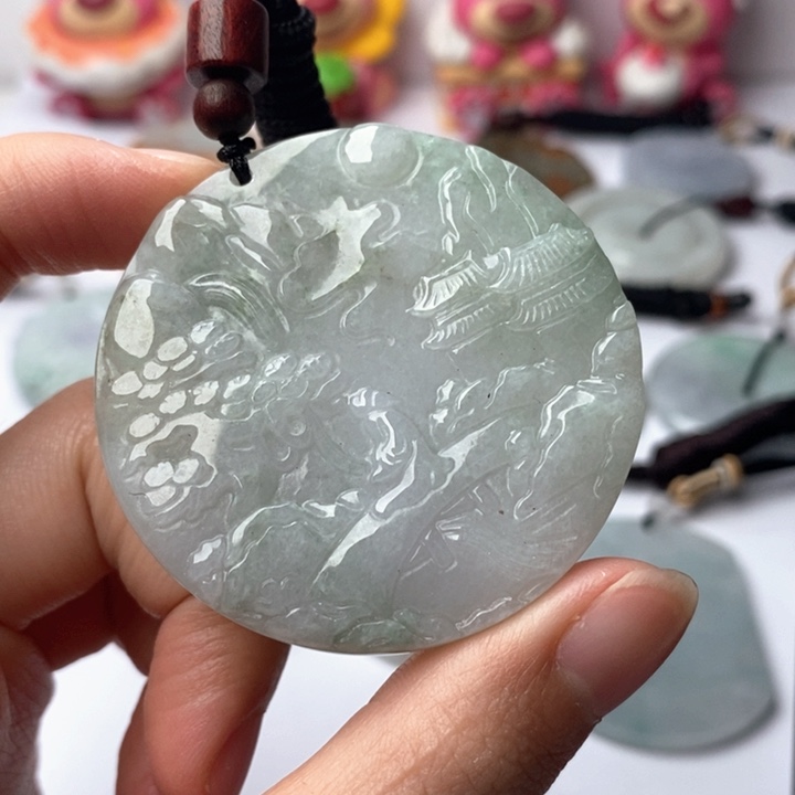 翡翠未镶嵌颈饰翡翠