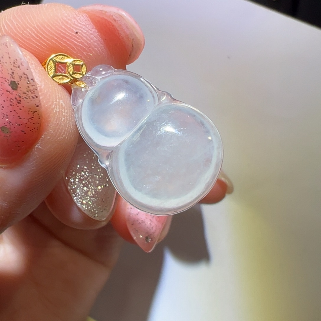 翡翠颈饰18K金镶嵌吊坠