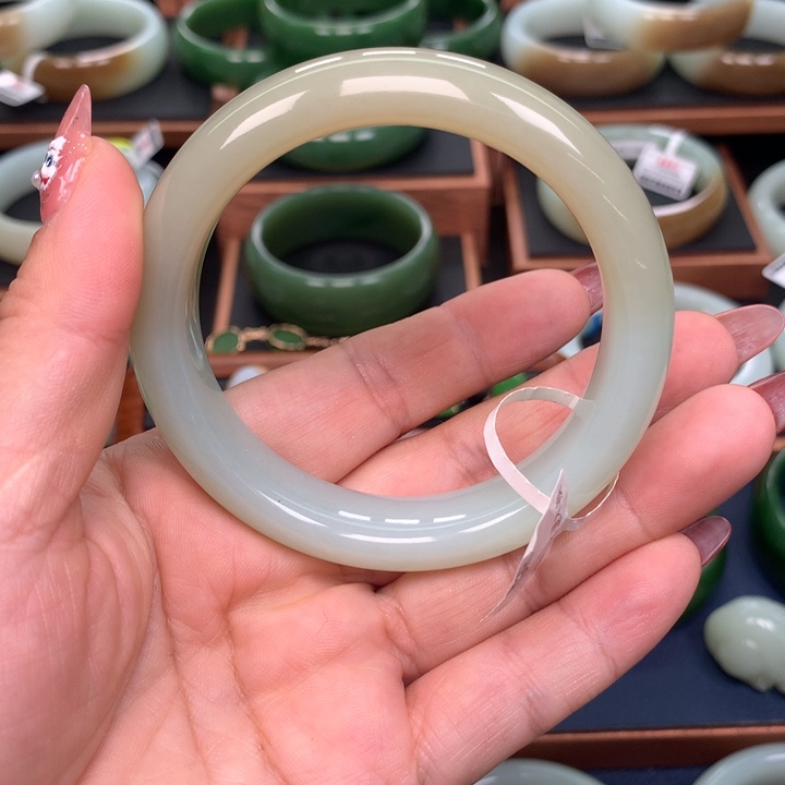 和田玉5859圈口未镶嵌