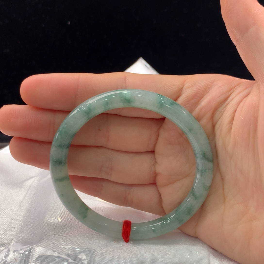 翡翠手镯未镶嵌缅甸A货翡翠 飘花 圆条53 54