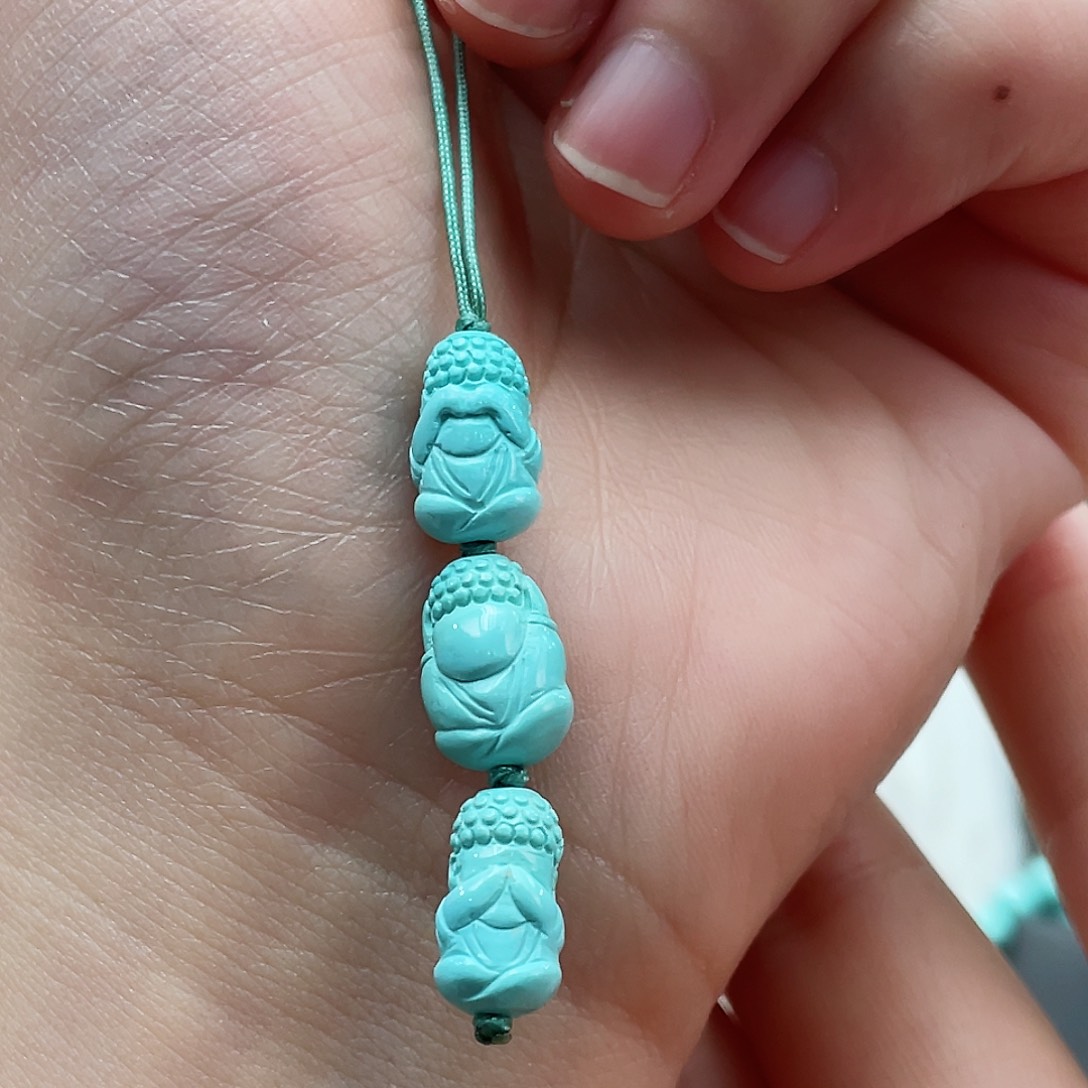 绿松石颈饰未镶嵌