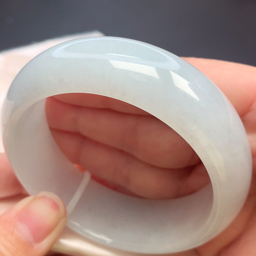 翡翠手镯未镶嵌09n n n n n n n