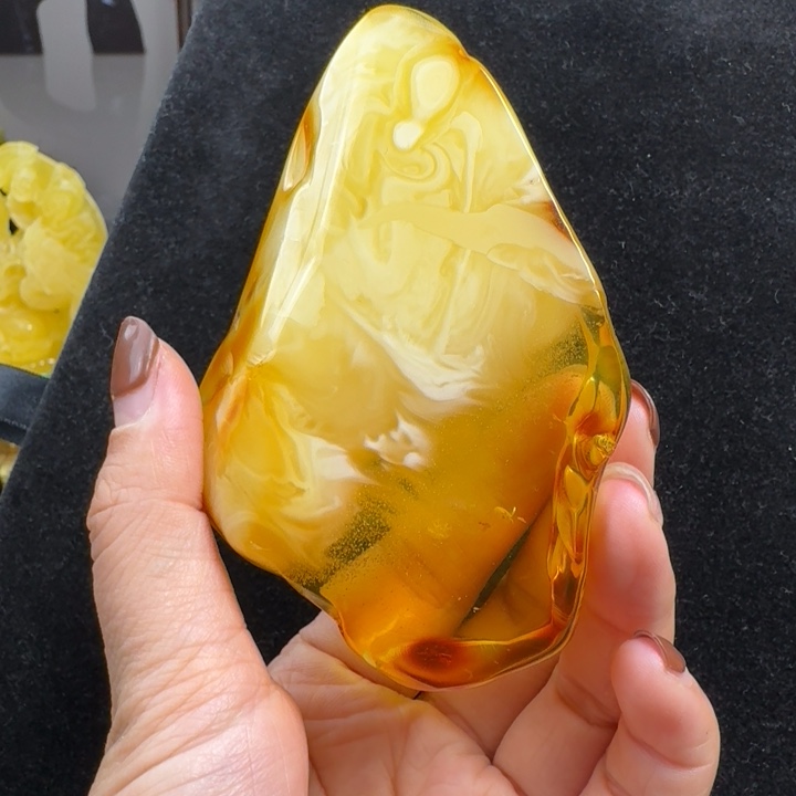 蜜蜡珠宝奇石未镶嵌淡**远