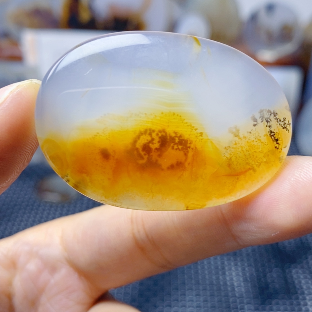 玛瑙/玉髓未镶嵌珠宝奇石