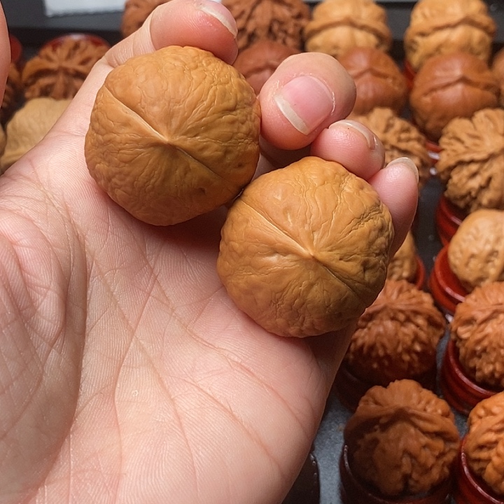 老***发吊坠文玩核桃玉蟾