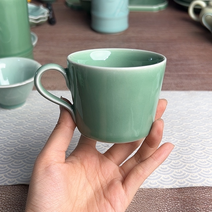 龙泉云间青瓷小米茶器
