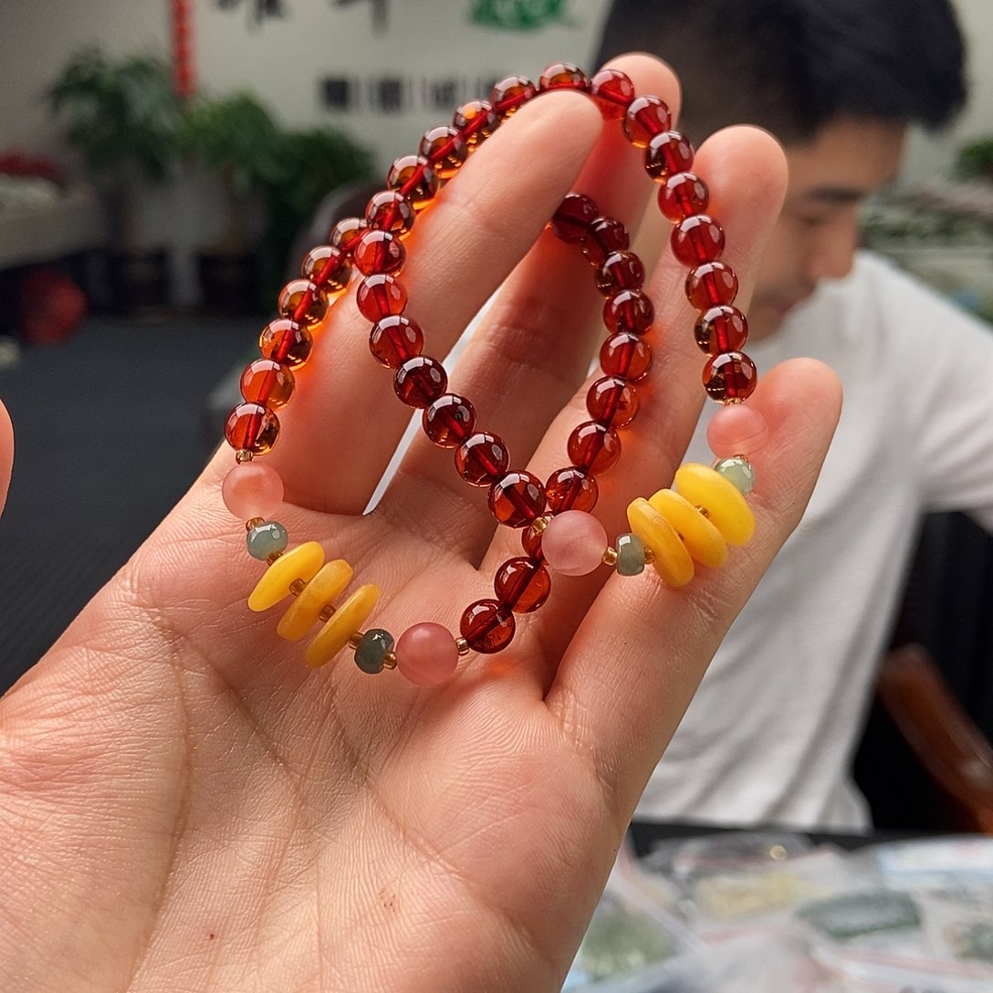 未镶嵌琥珀裸石颜色多样性发拍一发一