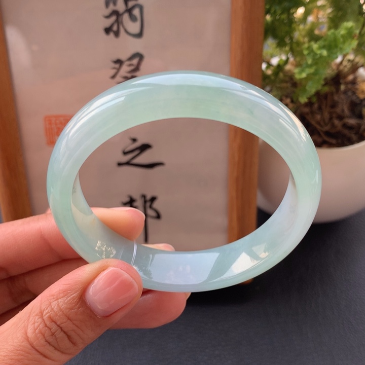 翡翠未镶嵌手镯翡翠手镯55