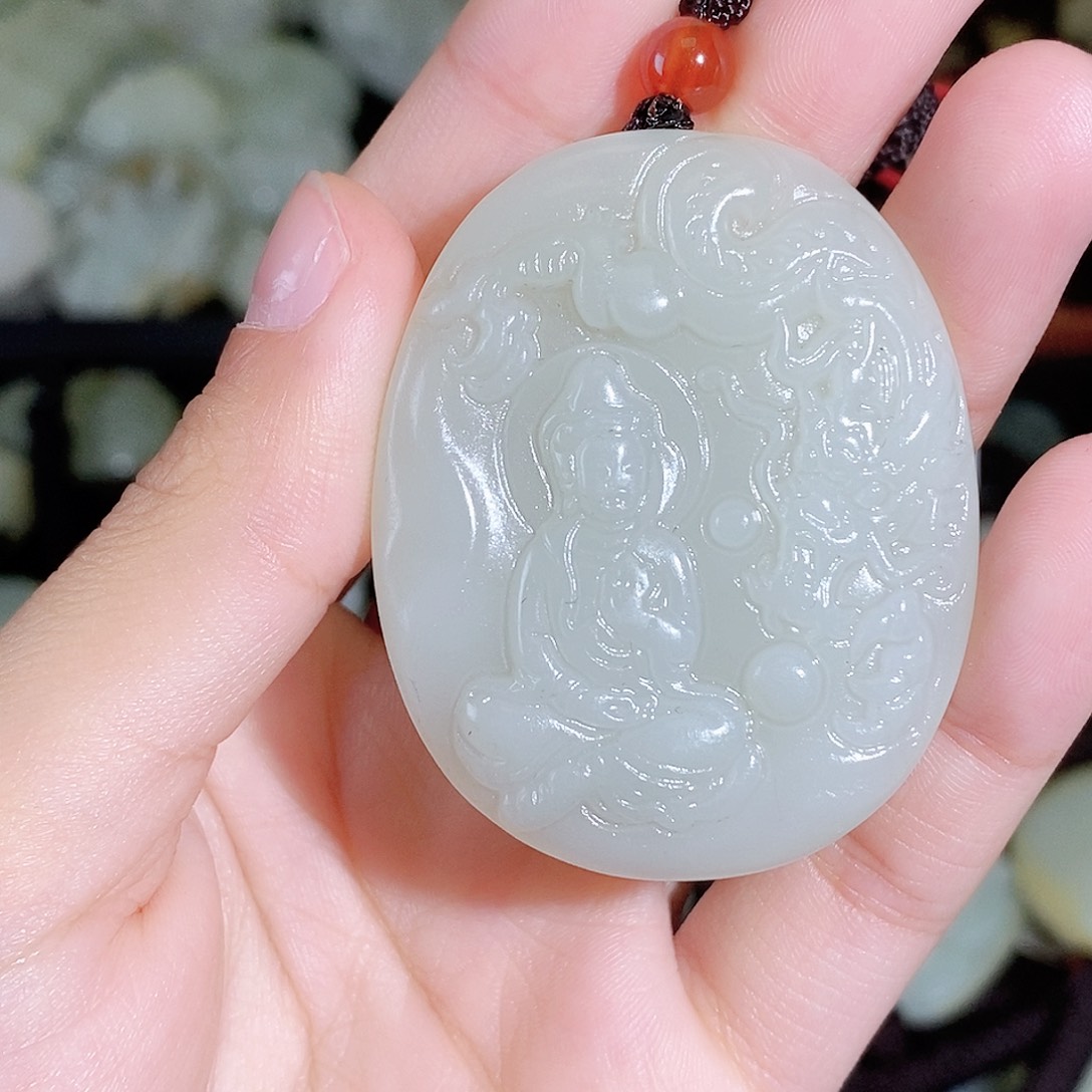 和田玉未镶嵌颈饰