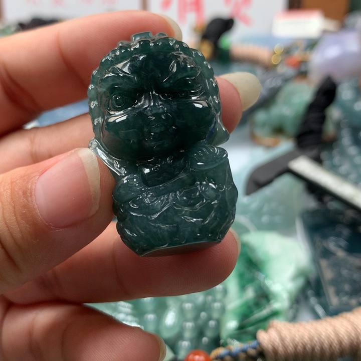翡翠颈饰未镶嵌保真天然A货翡翠