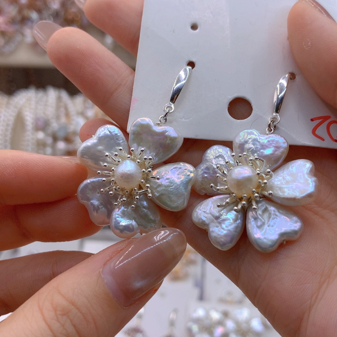 银S925镶嵌淡水珍珠耳饰