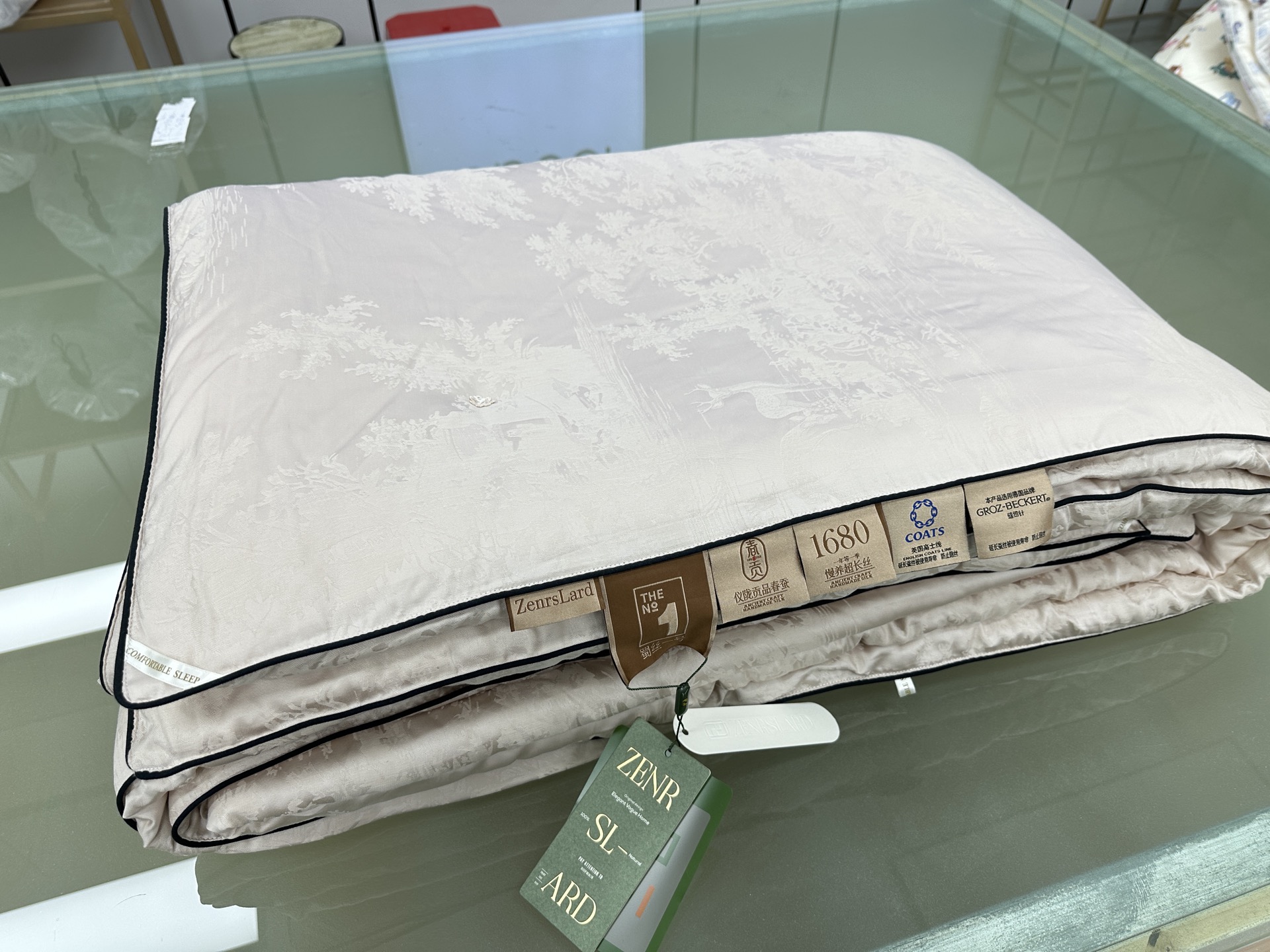 大静静家一鹿有你蚕丝被轻奢