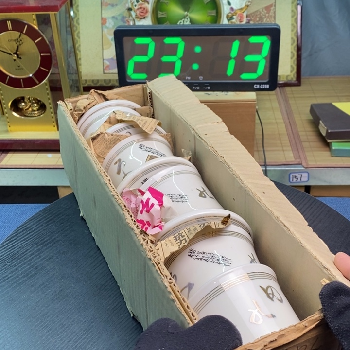 摆件缺一个盖子精品