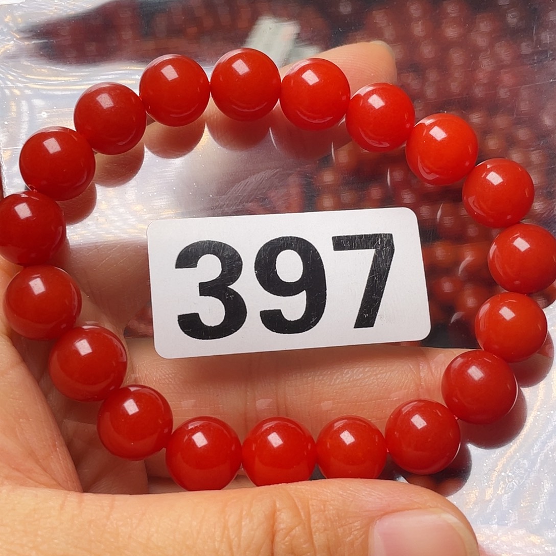 浅****南红玛瑙未镶嵌手链