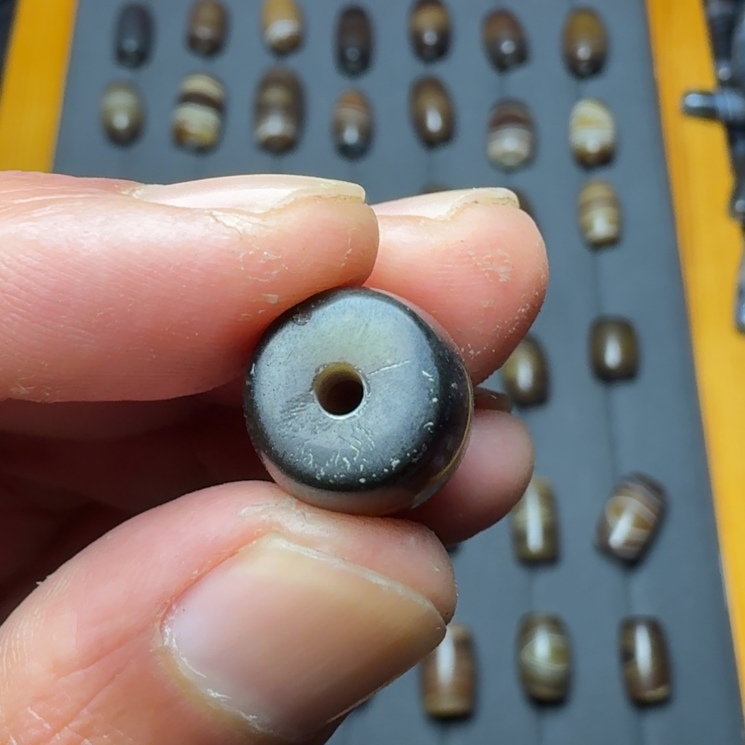 飞***狼玛瑙/玉髓未镶嵌颈饰