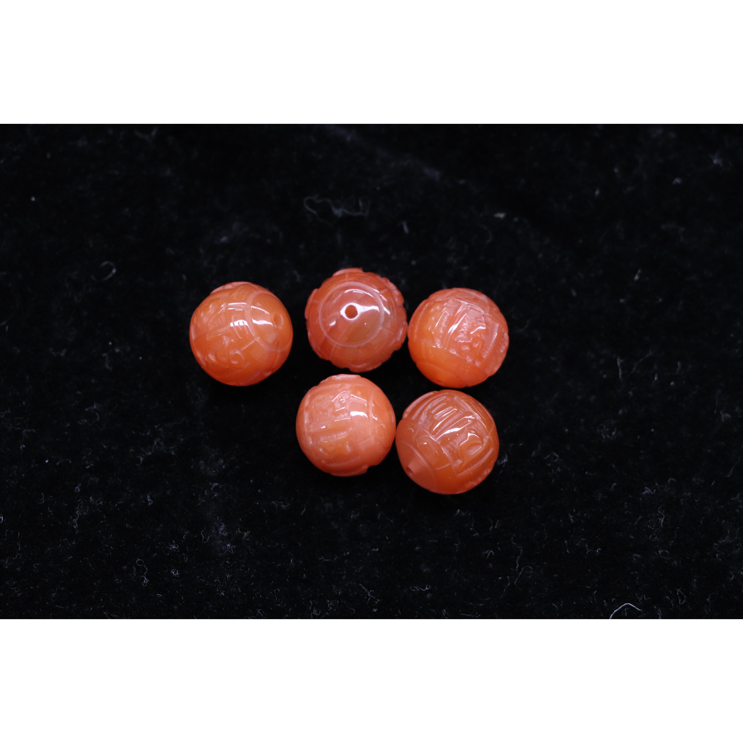 原矿无优化杨柳六字真言11-14mm左右多样性发一颗有纹裂介意慎拍