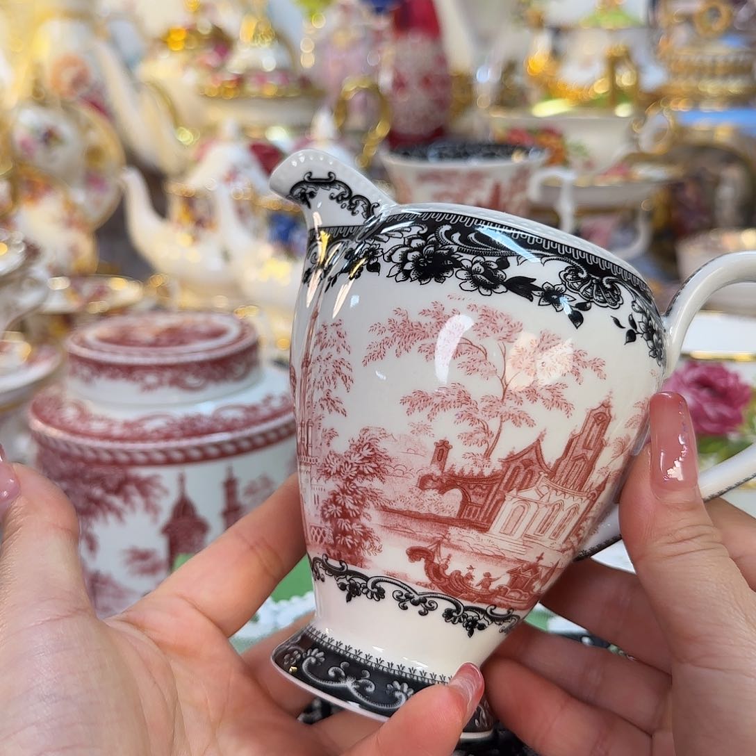 摆件欧洲瓷器收藏鉴赏