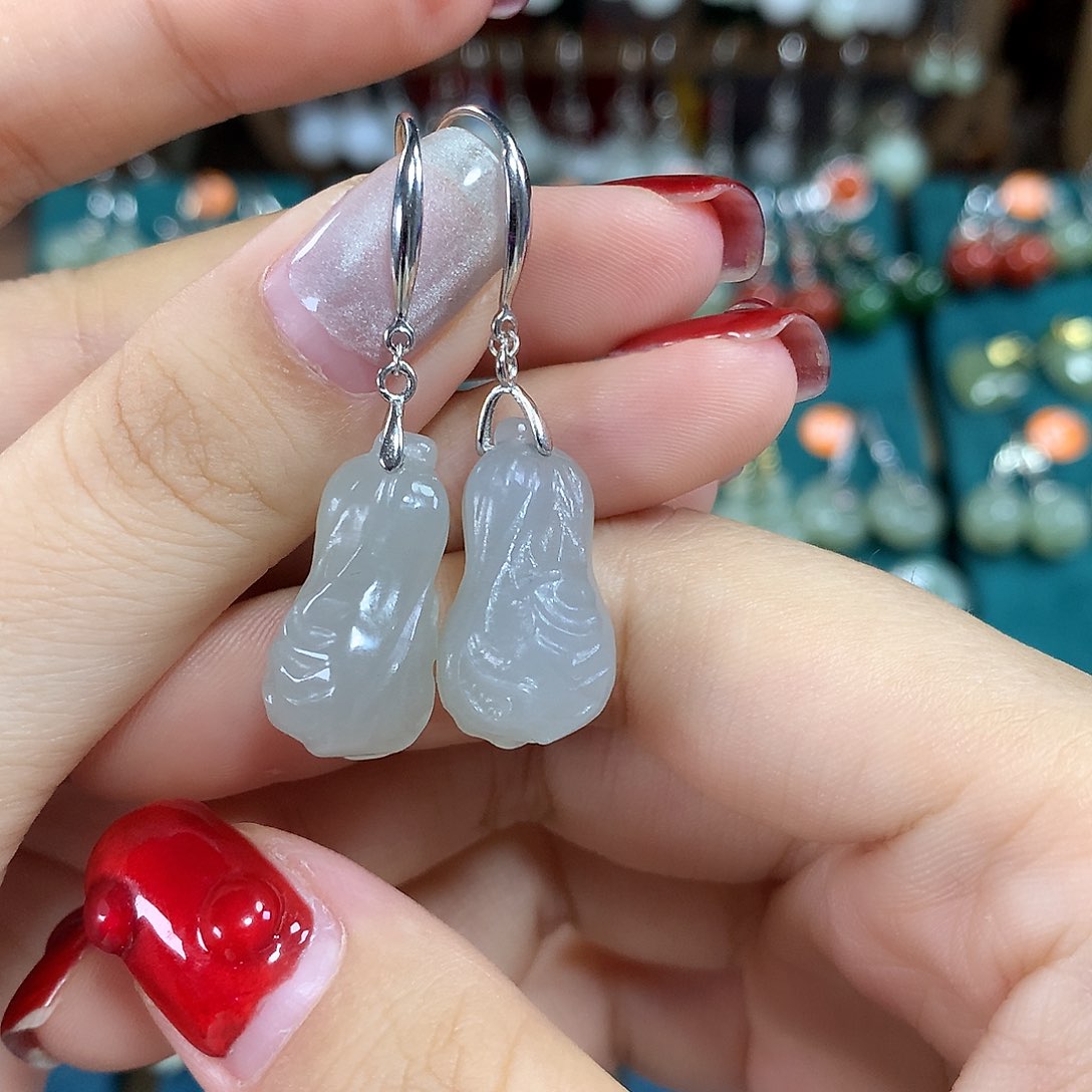 和田玉银S925镶嵌耳饰玉白菜