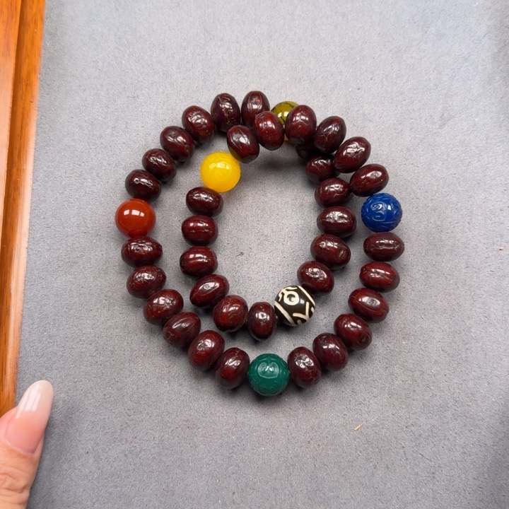 张***赛凤眼菩提吊坠凤眼