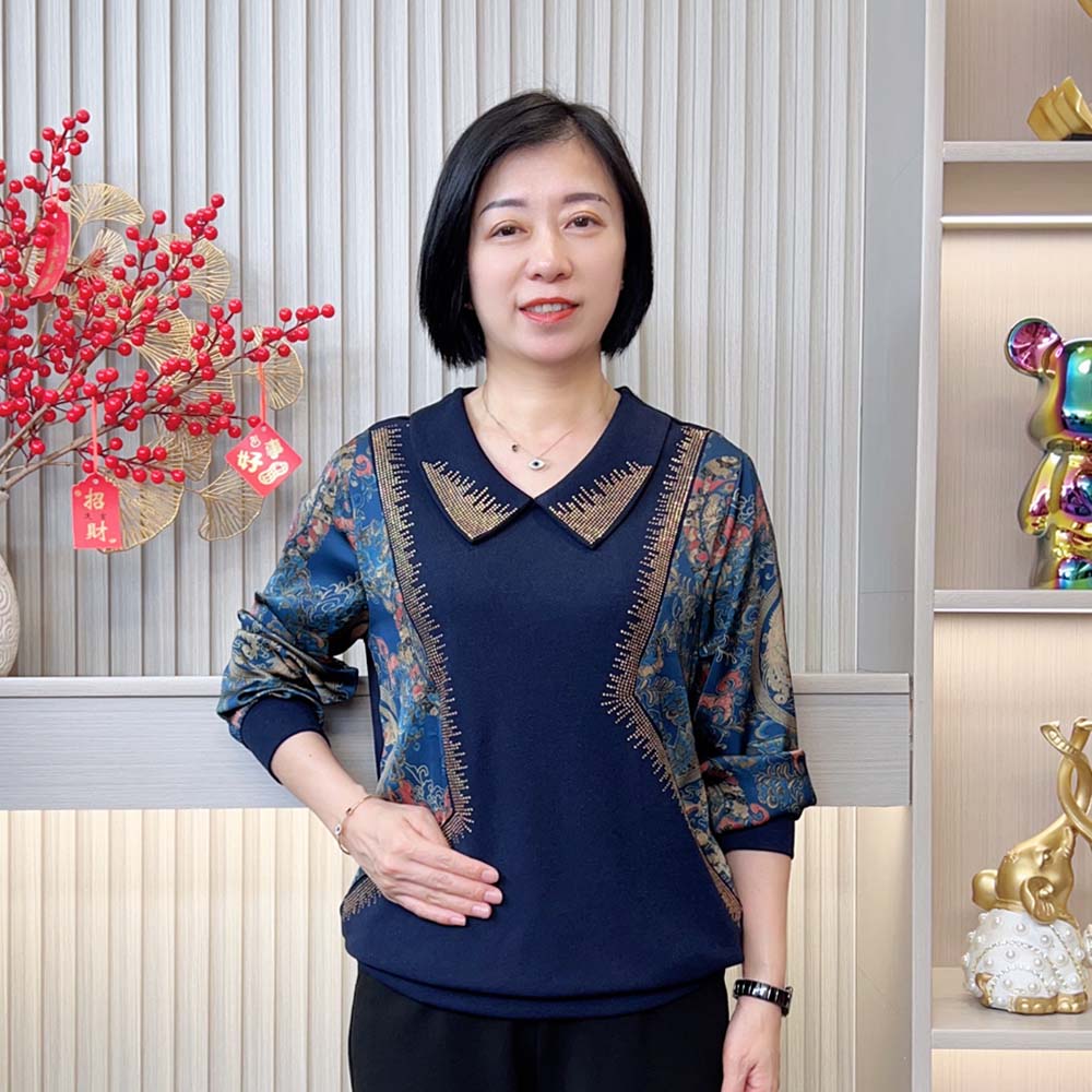 秋季新款时尚洋气减龄宽松显瘦气质拼接翻领中老年女装长袖上衣