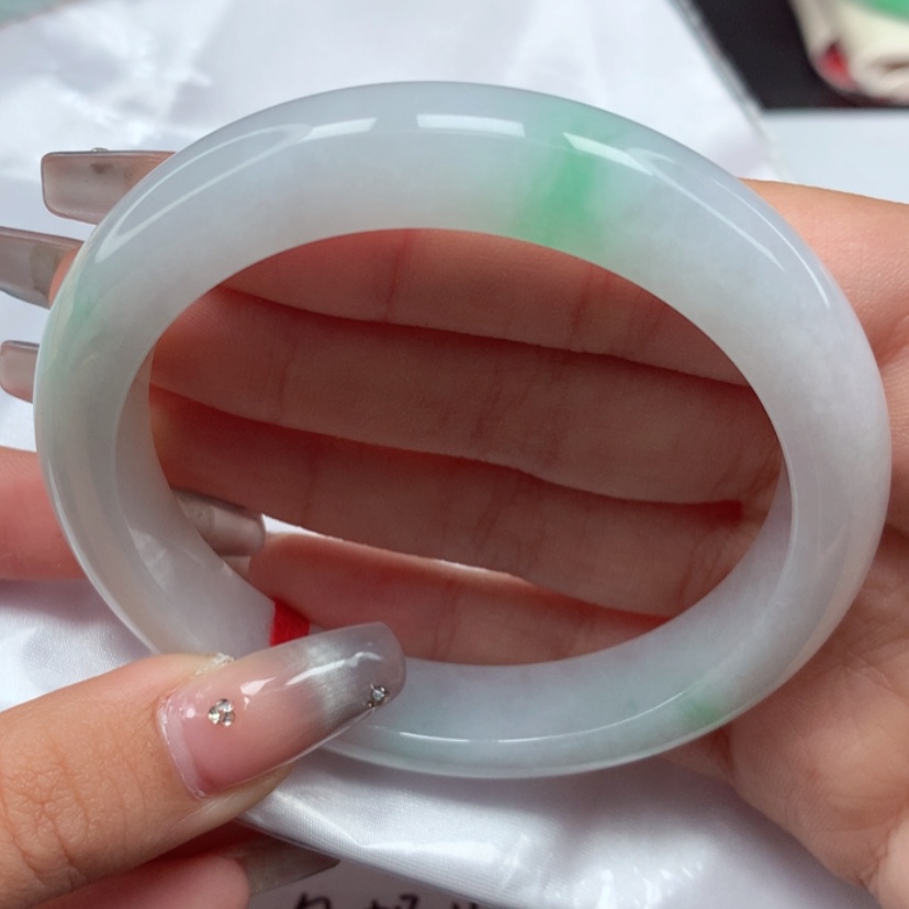 【闪购商品】翡翠手镯未镶嵌59圈