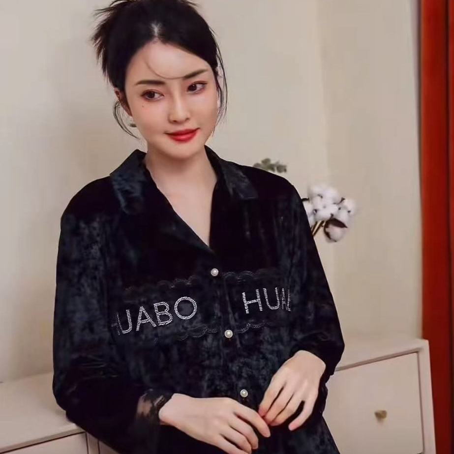 春秋款新款金丝绒加肥加大女士长袖奢华蕾丝蝴蝶烫钻家居服套装