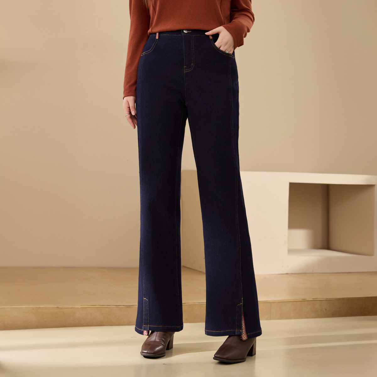 【超模微喇裤】纤莉秀W大码女装流光风抓毛加厚防寒牛仔裤QK3389