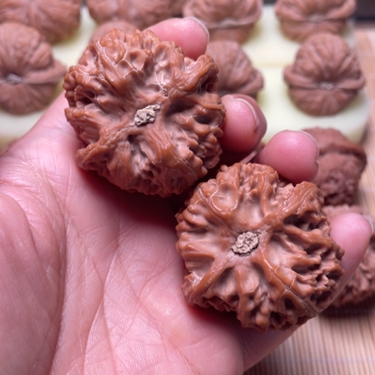 【闪购商品】吊坠文玩核桃苹果……