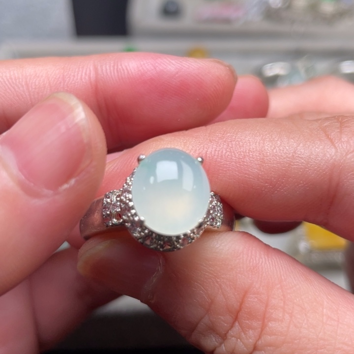 翡翠未镶嵌戒指缅甸天然