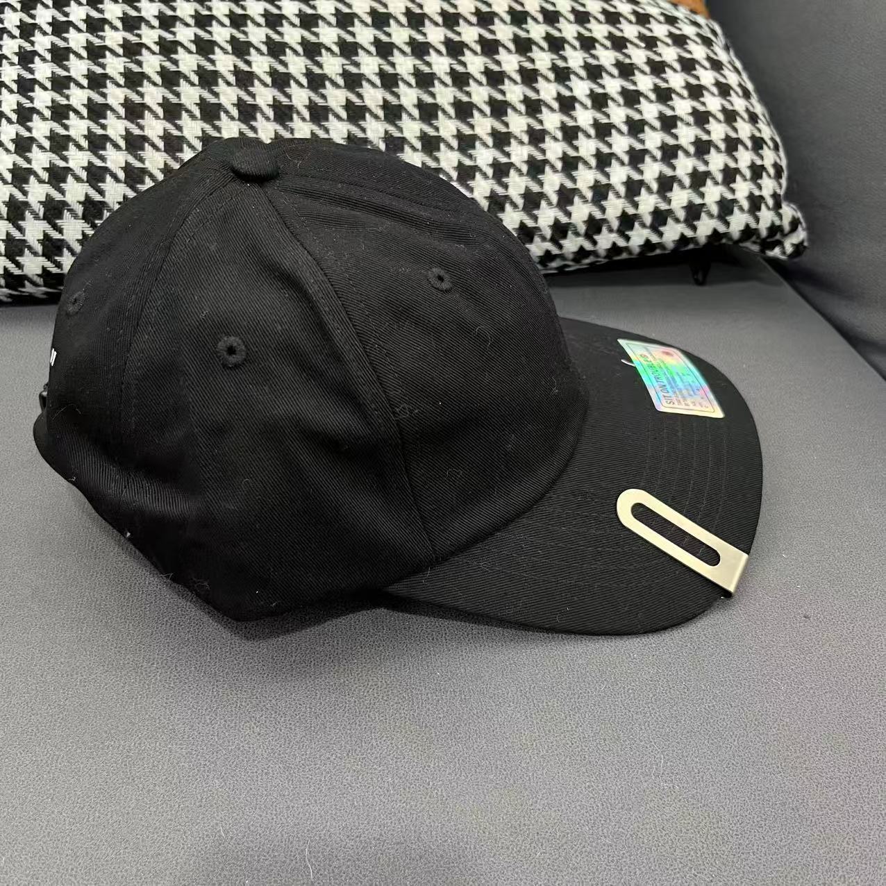 潮牌情侣款字母印花棒球帽 29022