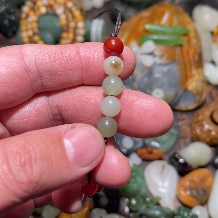 和田玉未镶嵌吊坠(不含链)