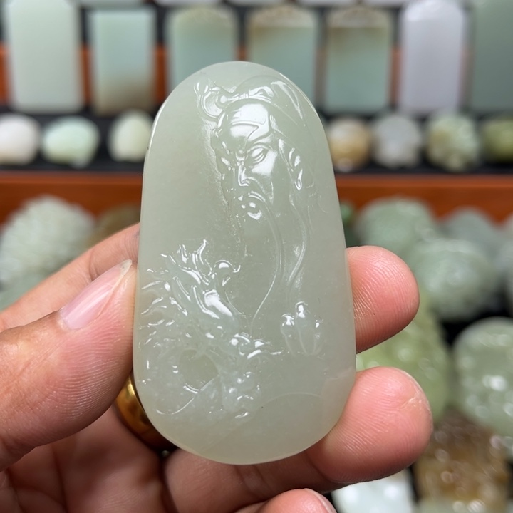 白***翁和田玉未镶嵌挂件